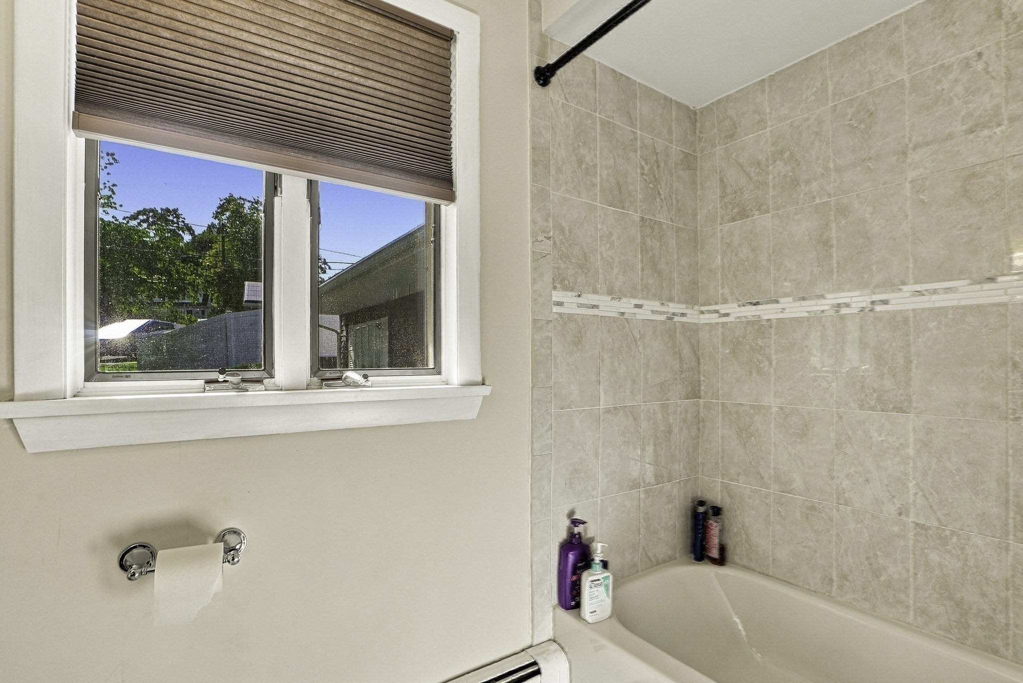 69 Maynard St Property Photo 21