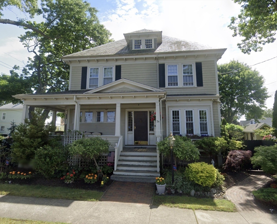 34 Rotch St Property Photo 1