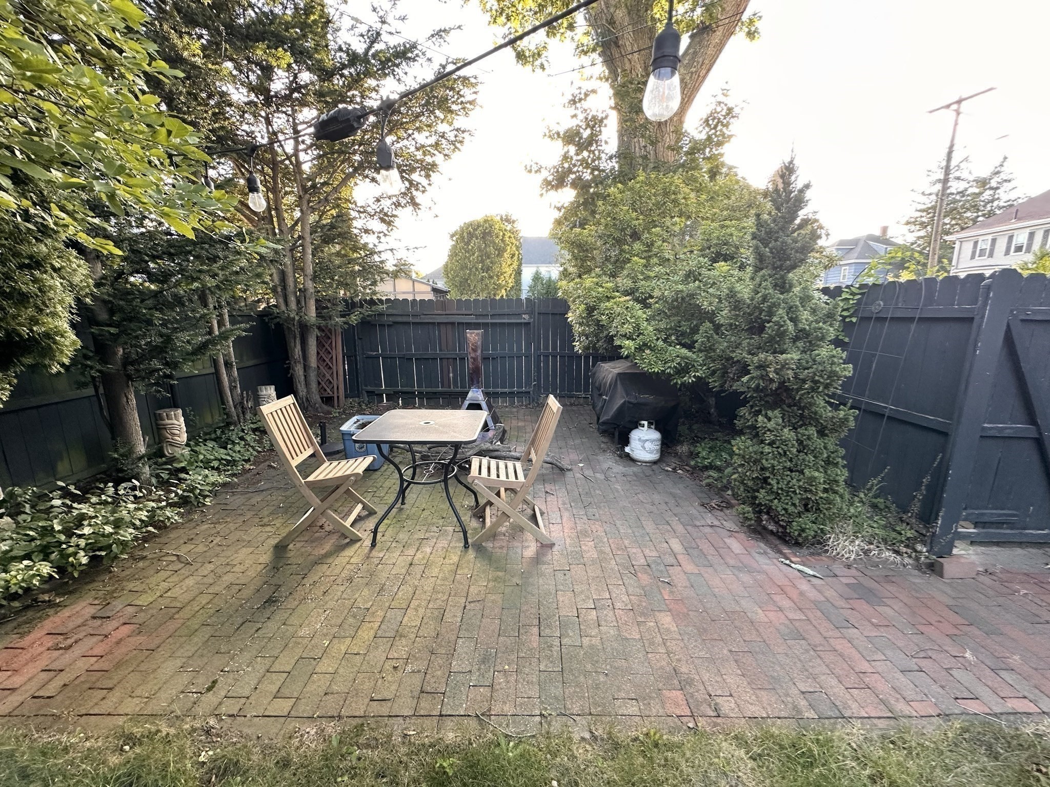 34 Rotch St Property Photo 9
