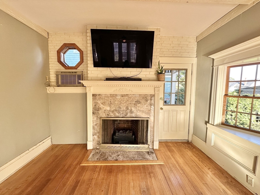 34 Rotch St Property Photo 15