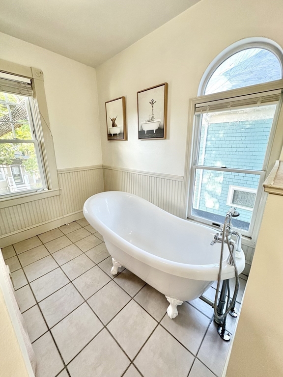 34 Rotch St Property Photo 30