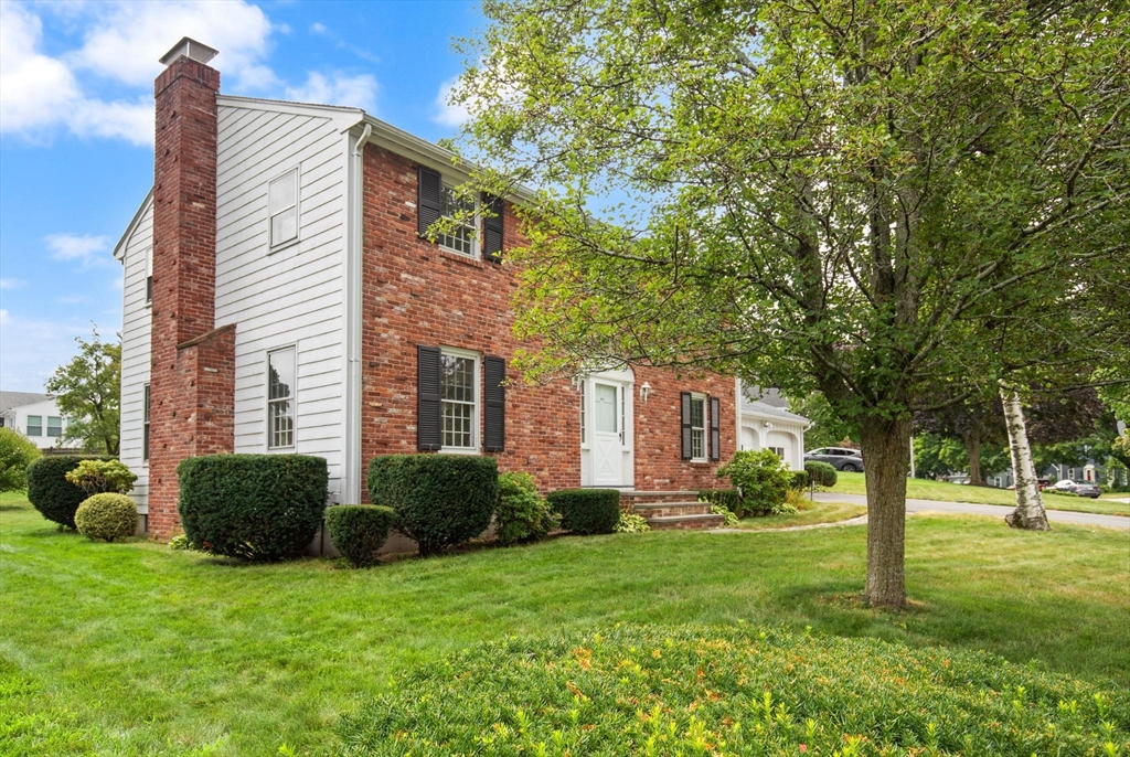 44 Pennsylvania Ave. Property Photo 3