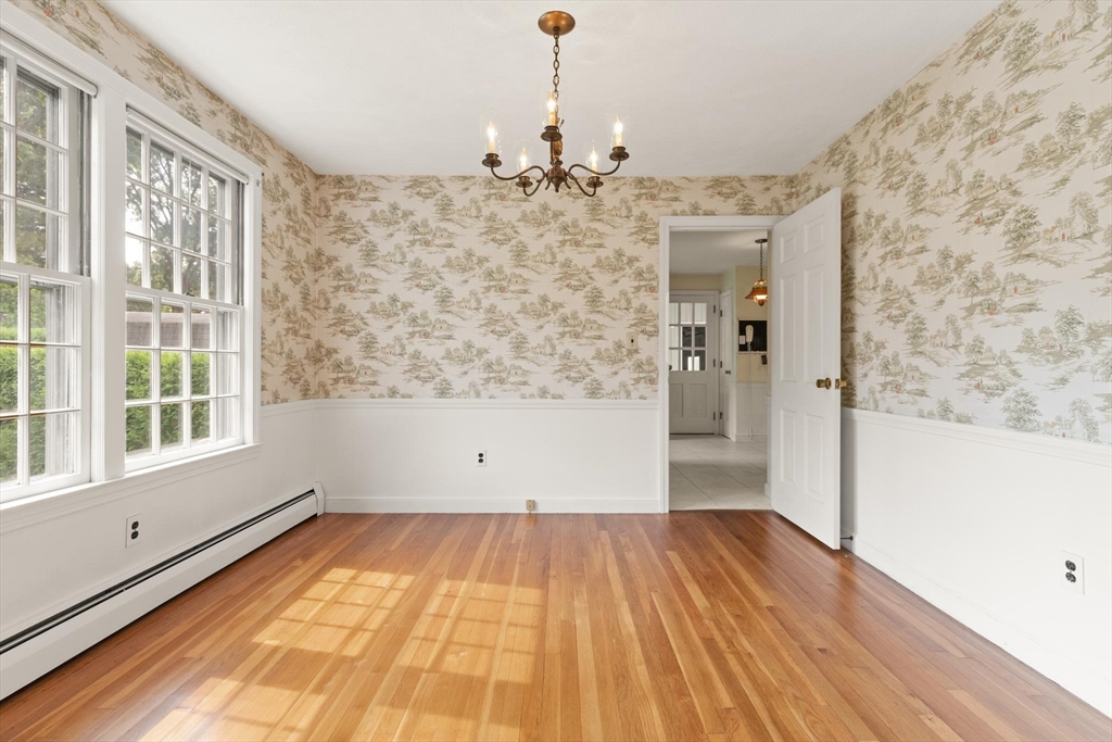 44 Pennsylvania Ave. Property Photo 11