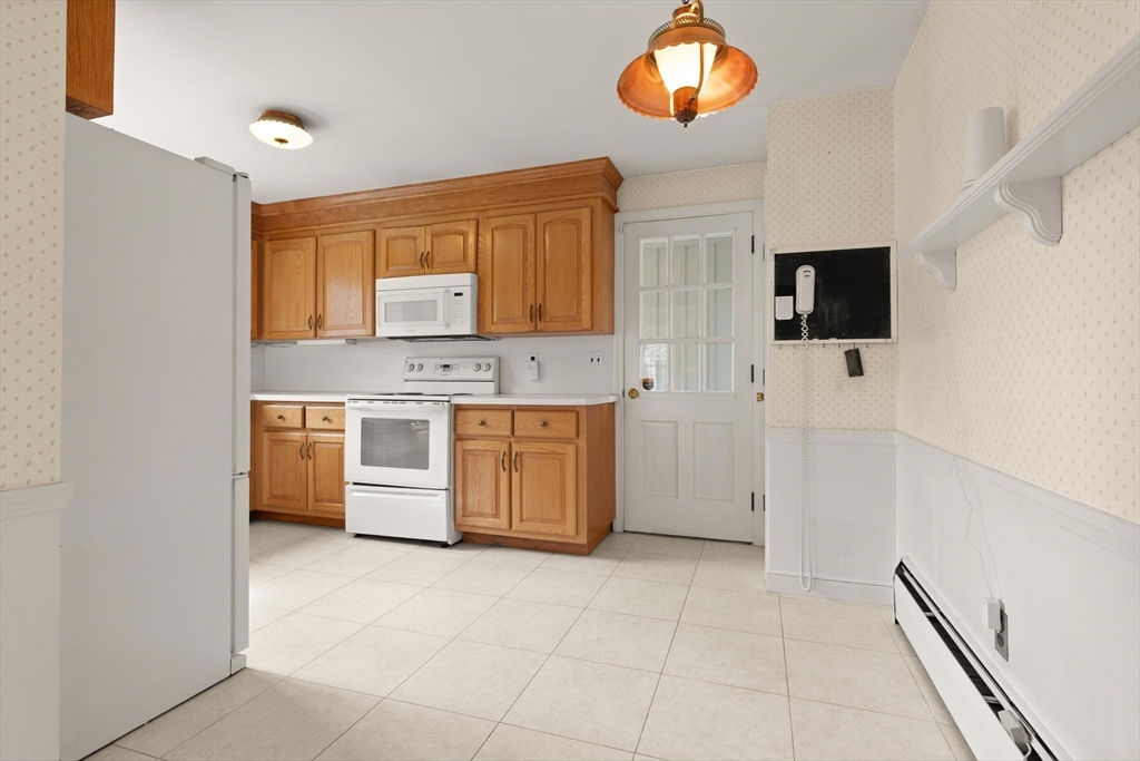 44 Pennsylvania Ave. Property Photo 12