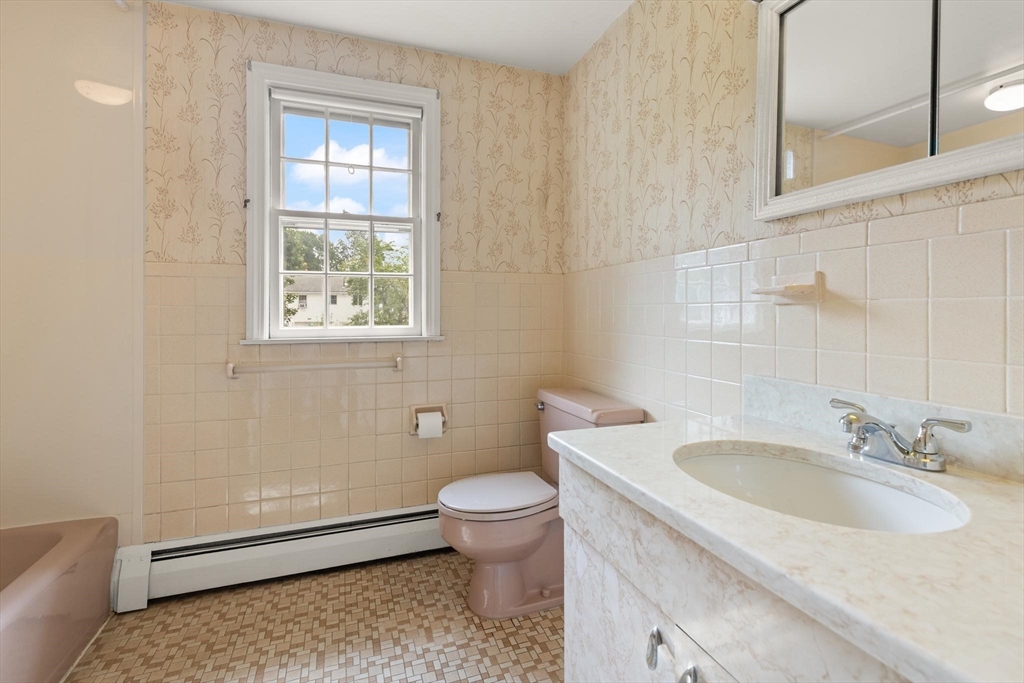 44 Pennsylvania Ave. Property Photo 29