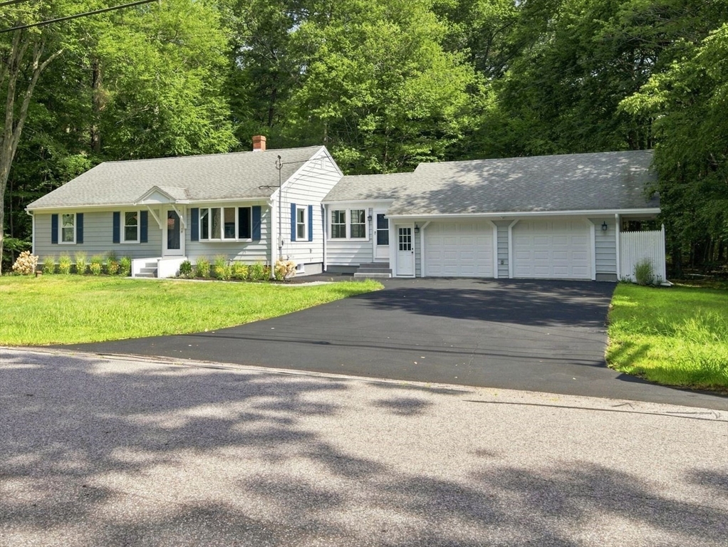 17 Drinkwater Rd Property Photo 1