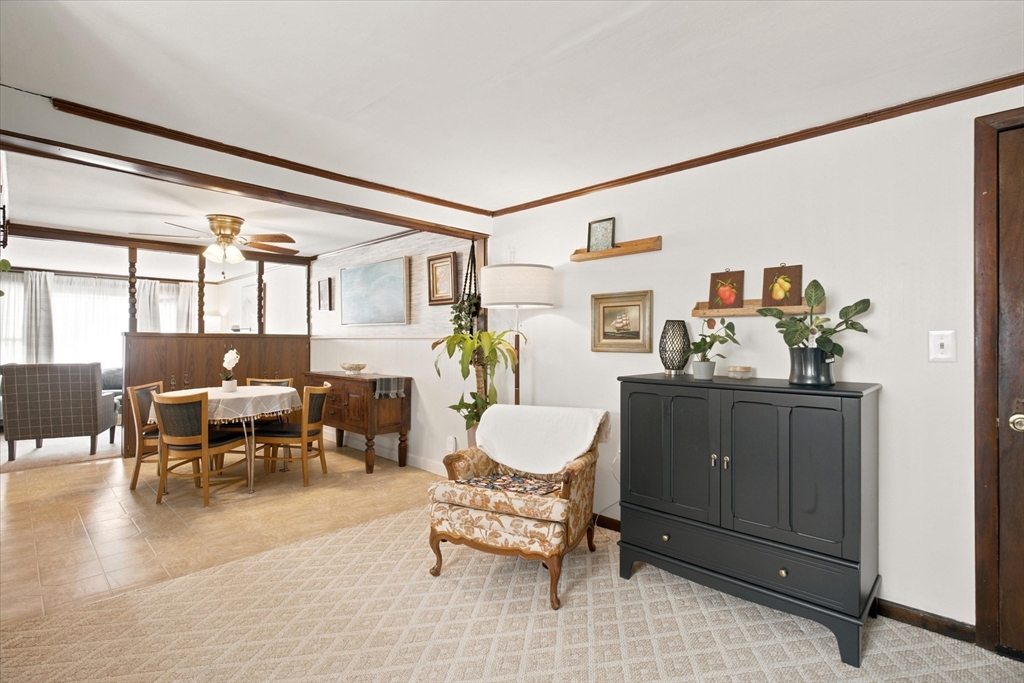 45 Old Country Way Property Photo 14
