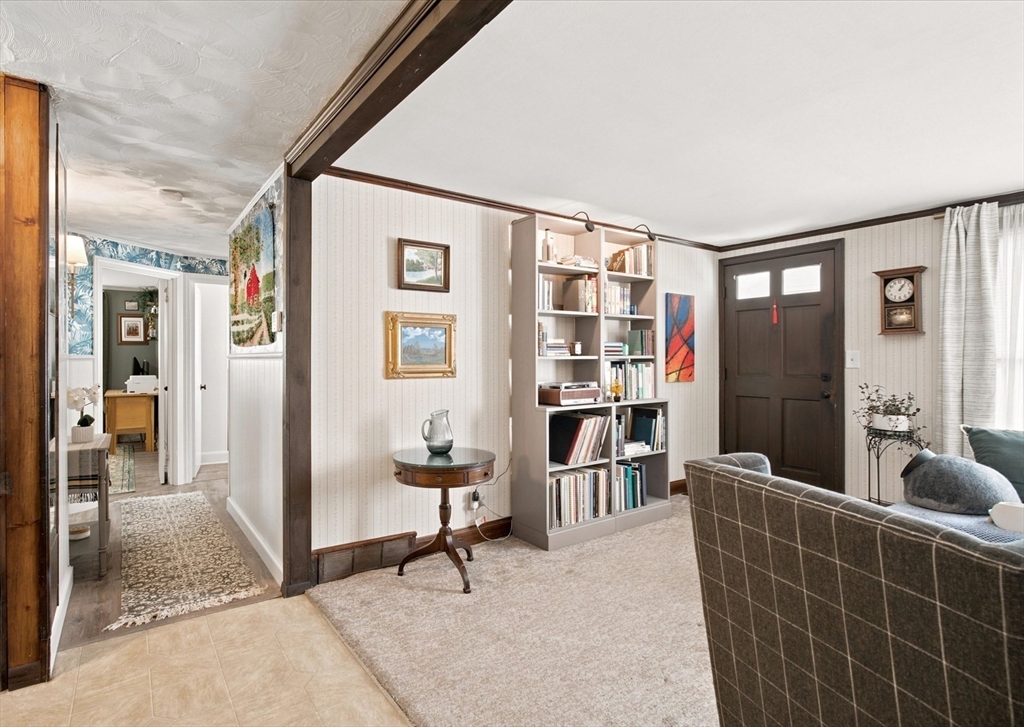 45 Old Country Way Property Photo 15