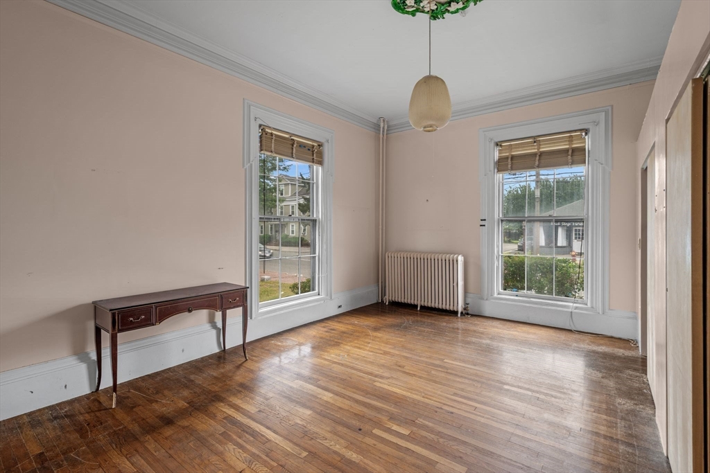 39 Washington St Property Photo 19