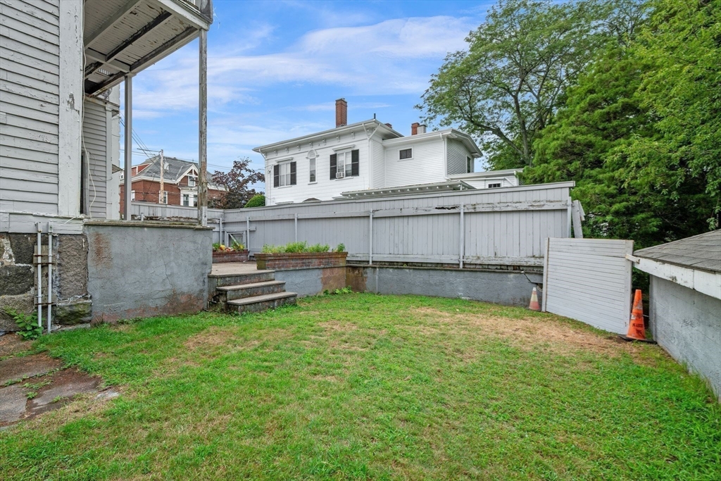 39 Washington St Property Photo 36