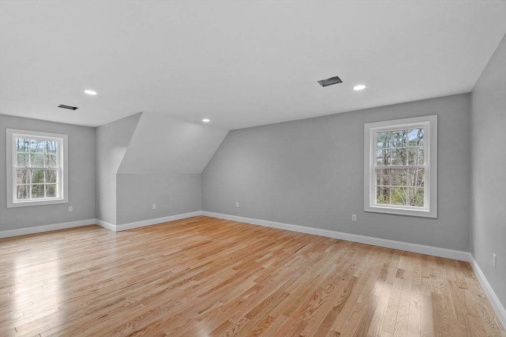 40 Bolton Road Property Photo 28