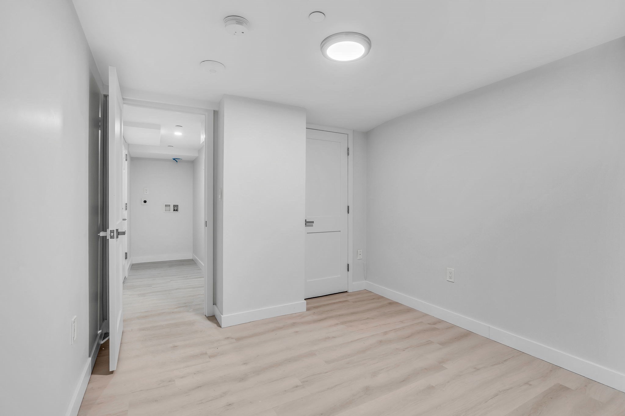 74 Ruthven # G Property Photo 7
