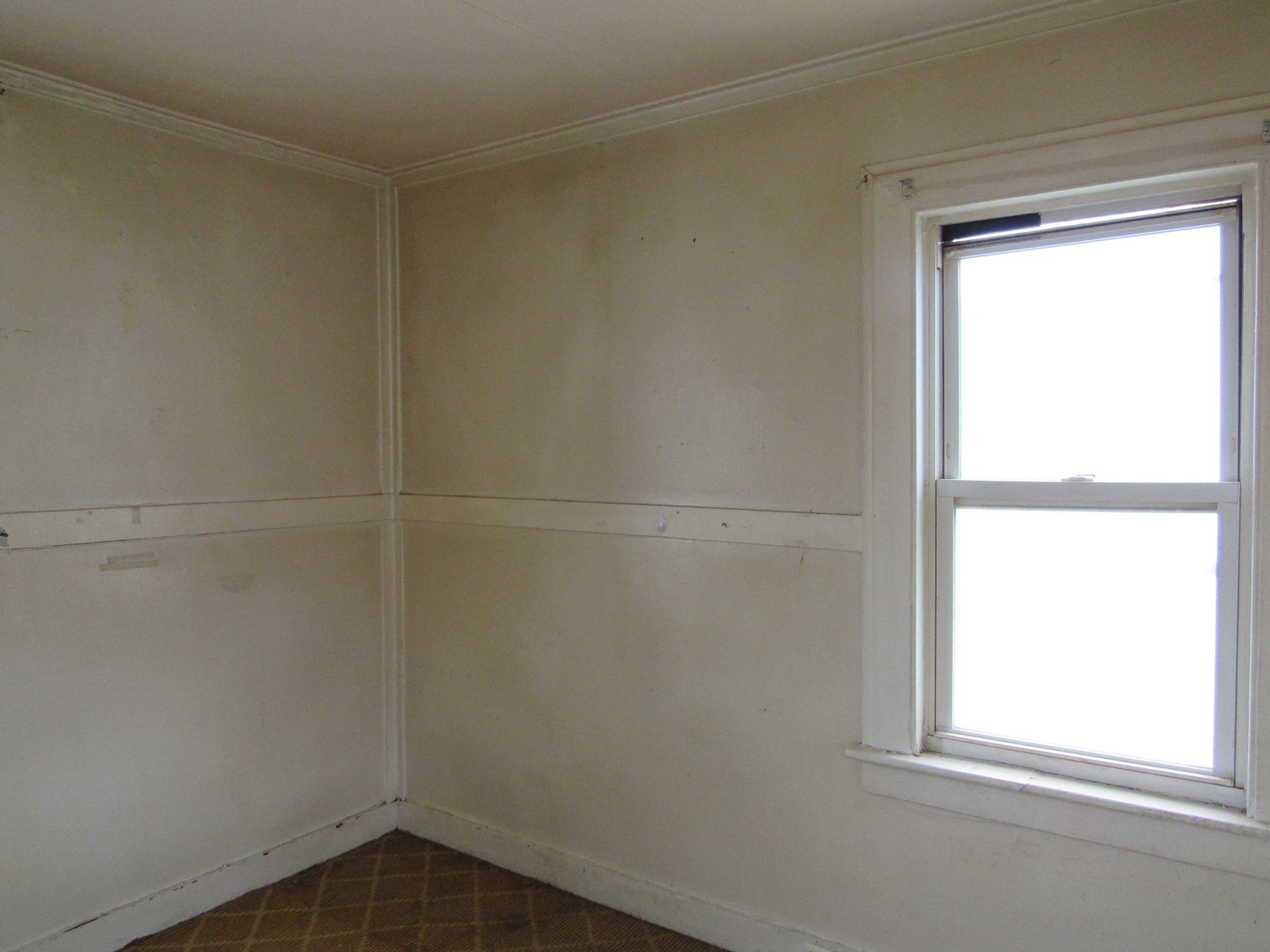 60 11th St Property Photo 4