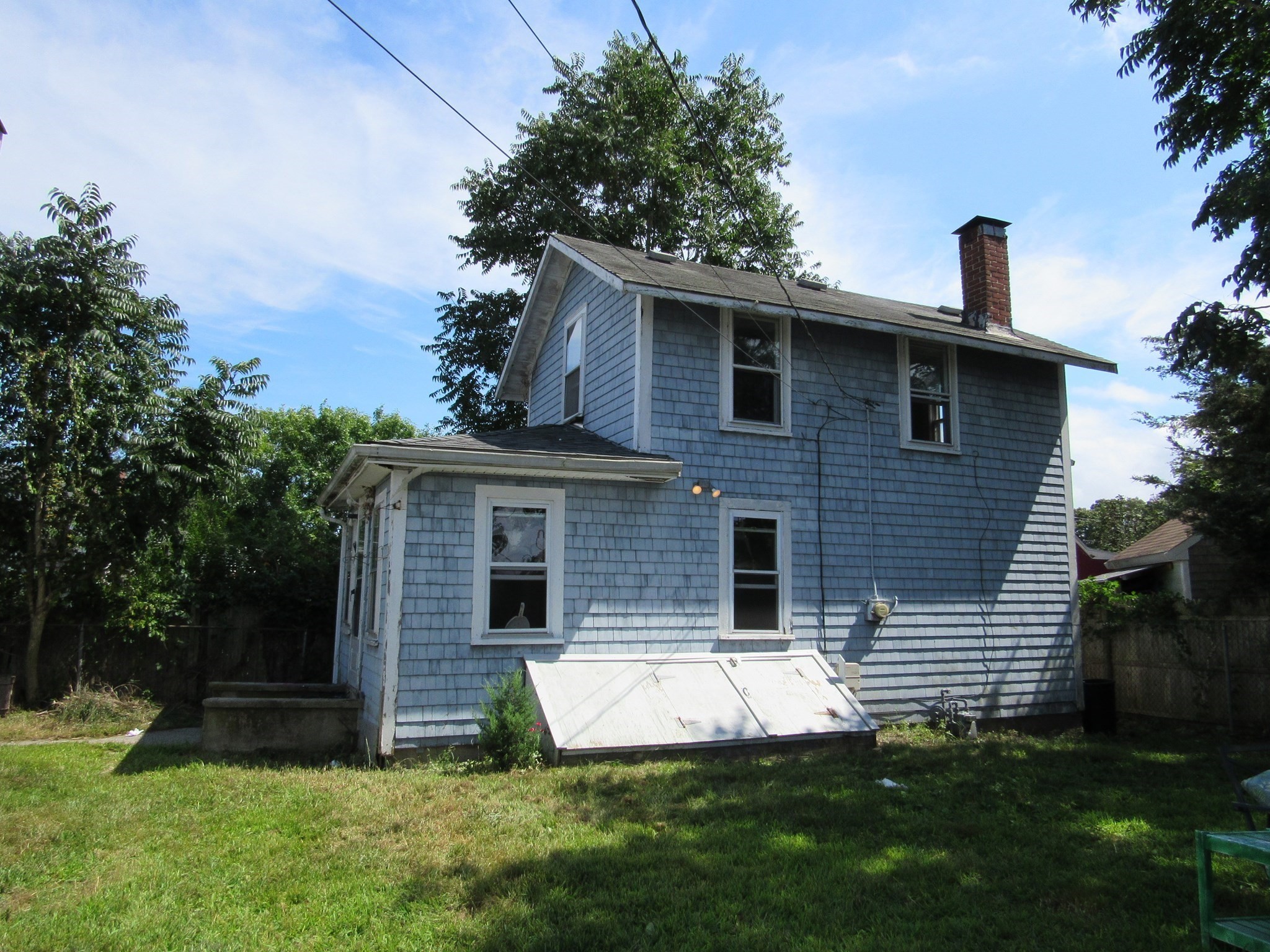 60 11th St Property Photo 9