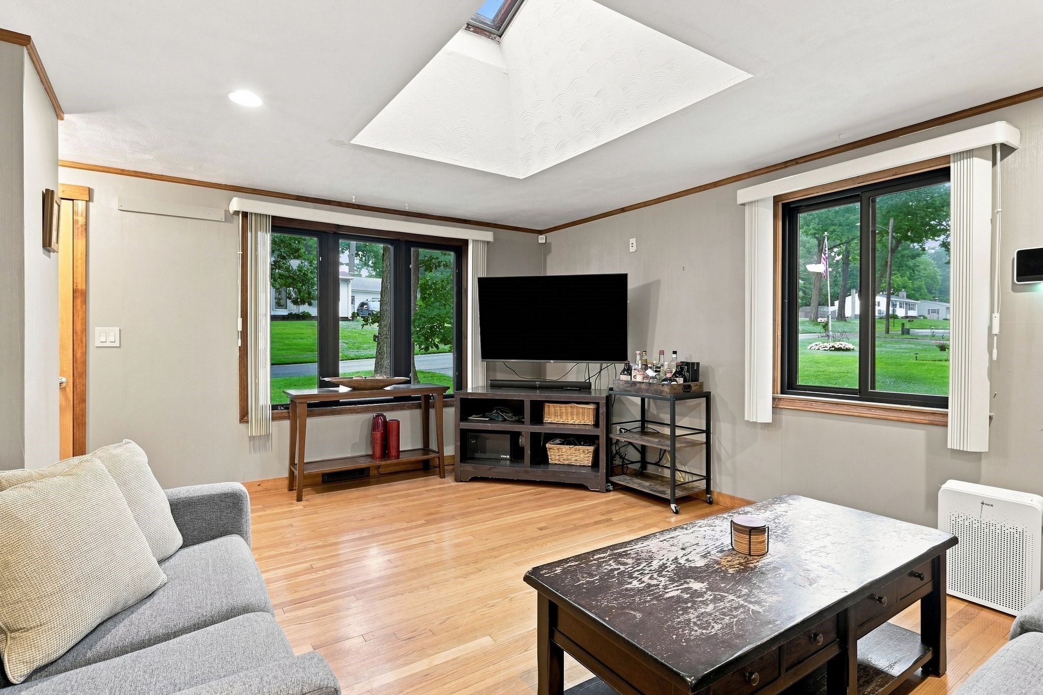 68 Feltham Rd Property Photo 10