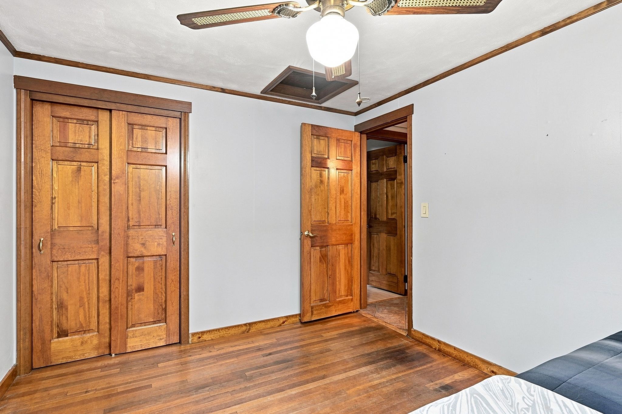 68 Feltham Rd Property Photo 30