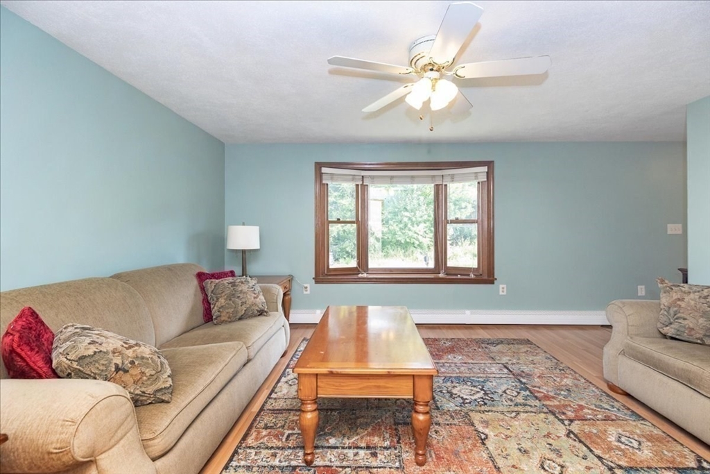 36 Thomas Ave Property Photo 11