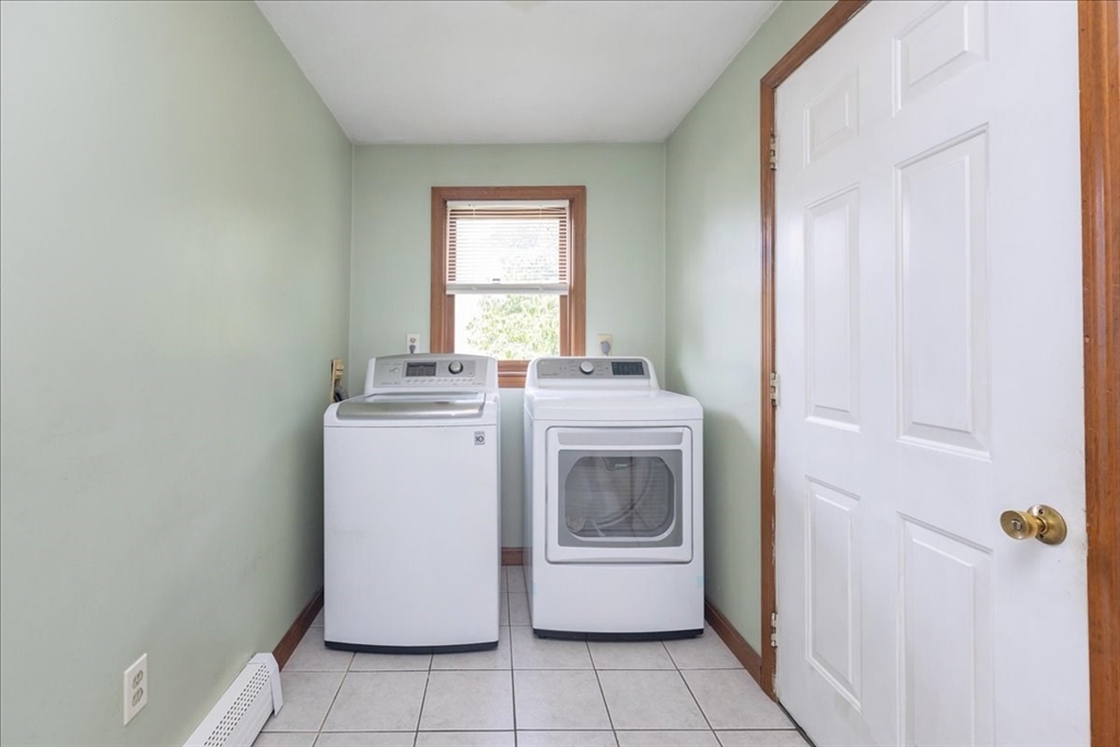 36 Thomas Ave Property Photo 14