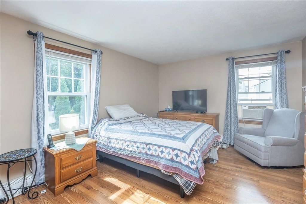 36 Thomas Ave Property Photo 17