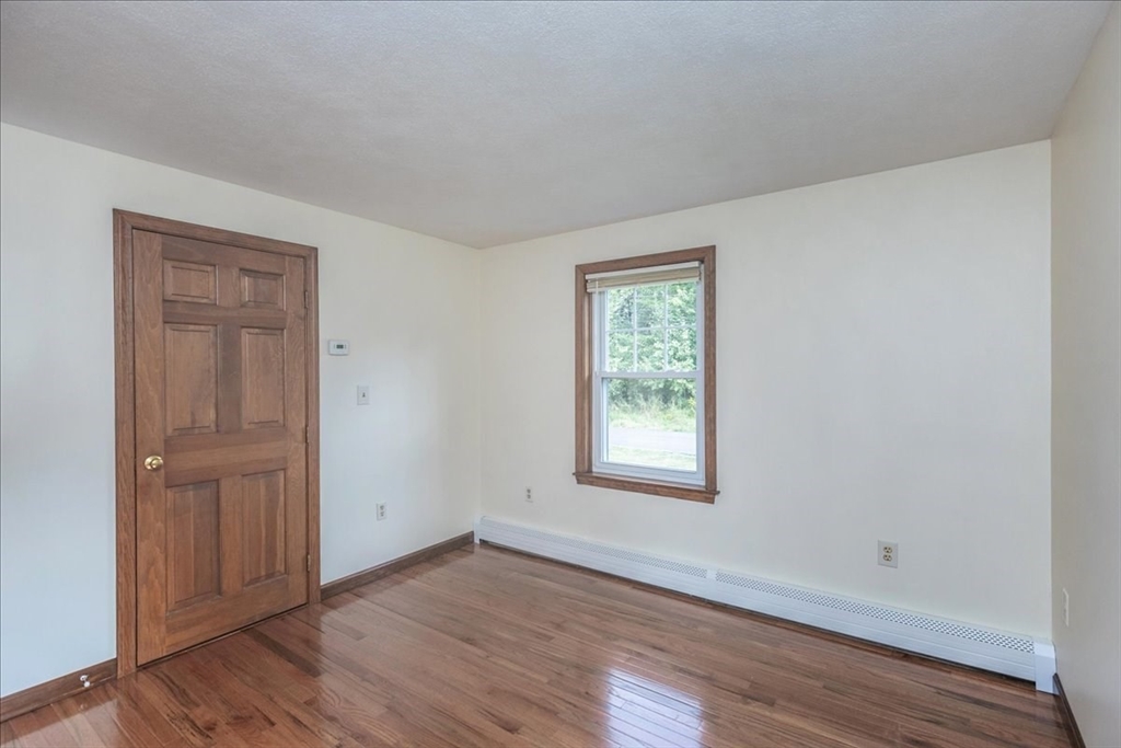 36 Thomas Ave Property Photo 27