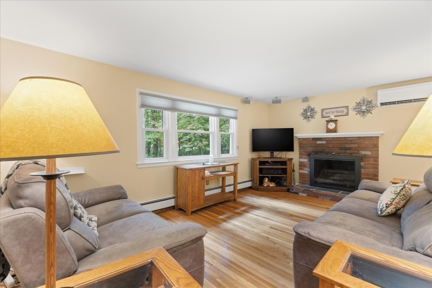16 Park Lane Property Photo 8
