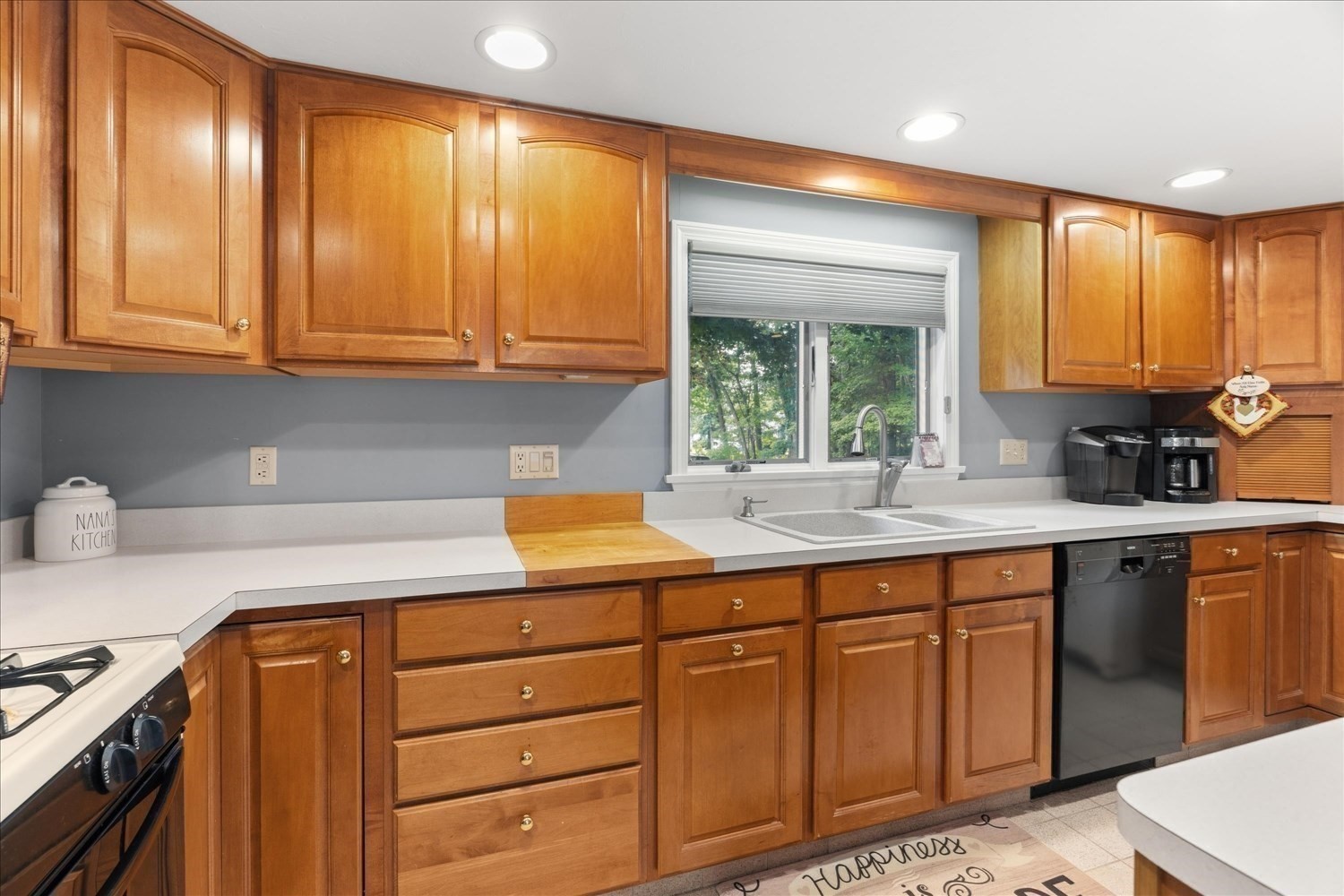 16 Park Lane Property Photo 13
