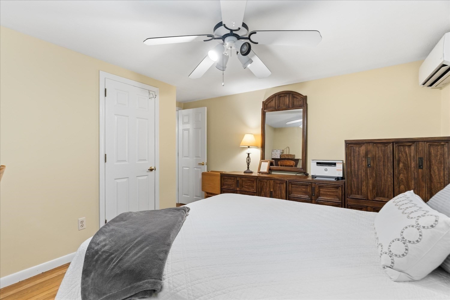 16 Park Lane Property Photo 19