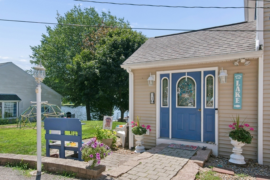 19 Lake Ave Property Photo 3