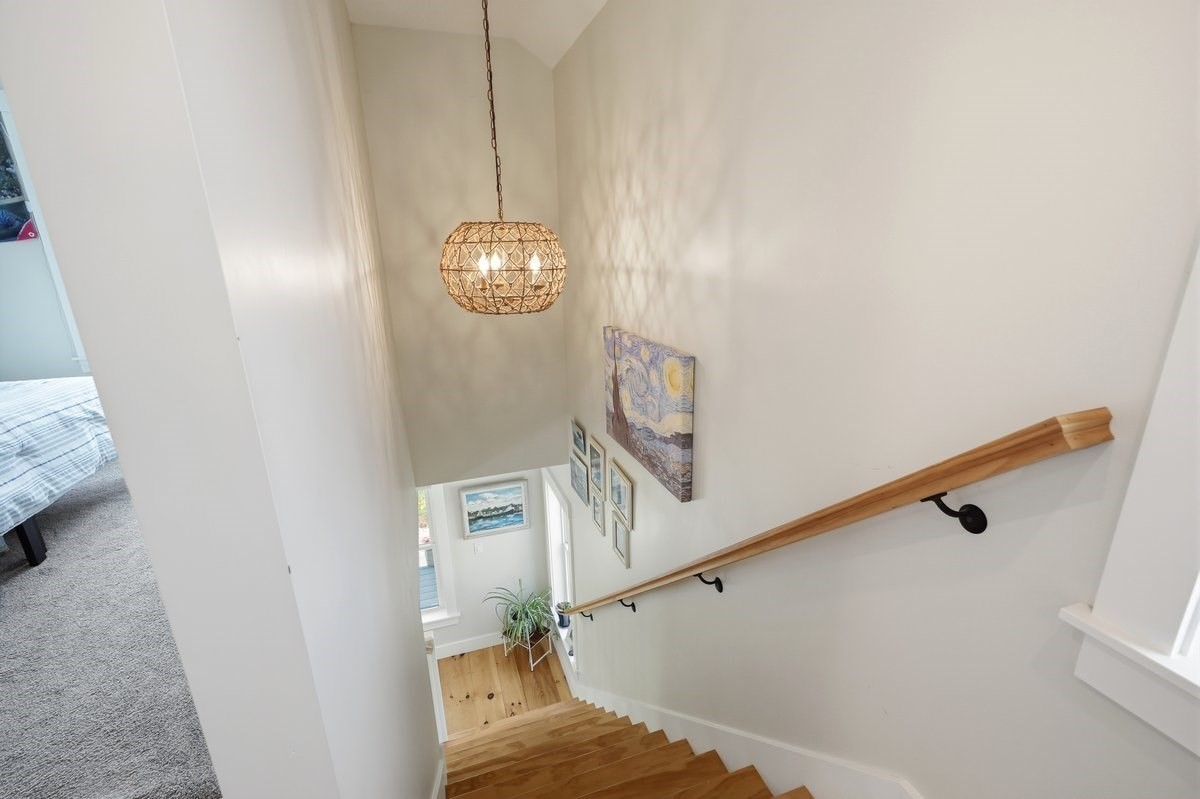 3 Moonlit Trl Property Photo 8