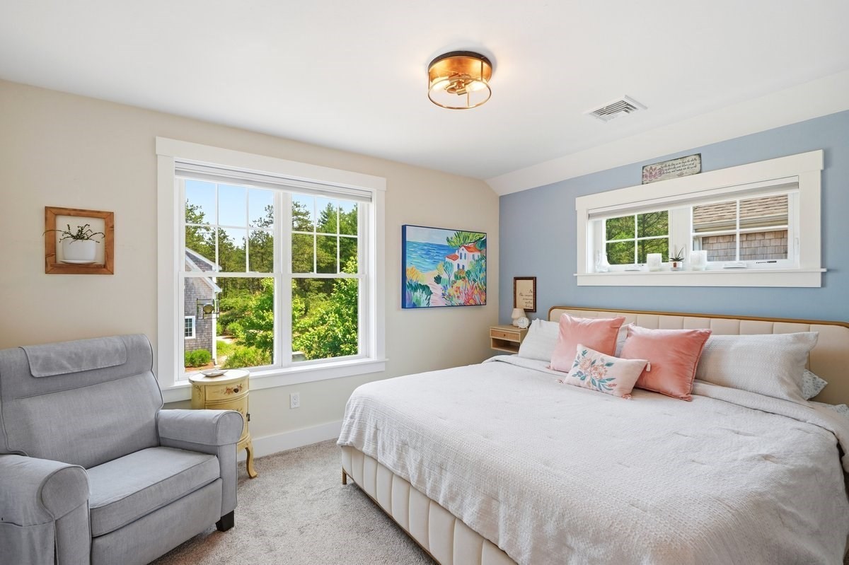 3 Moonlit Trl Property Photo 9