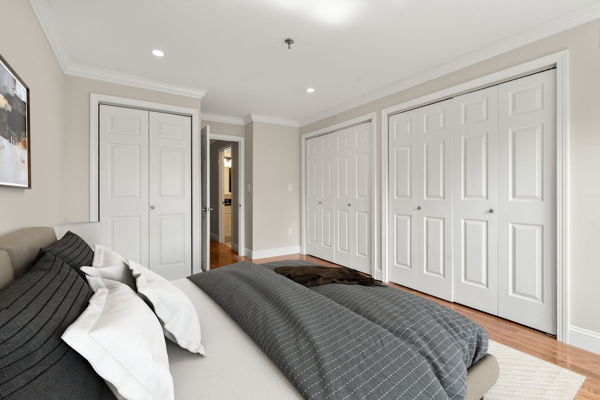 16 Harcourt # 5g Property Photo 6