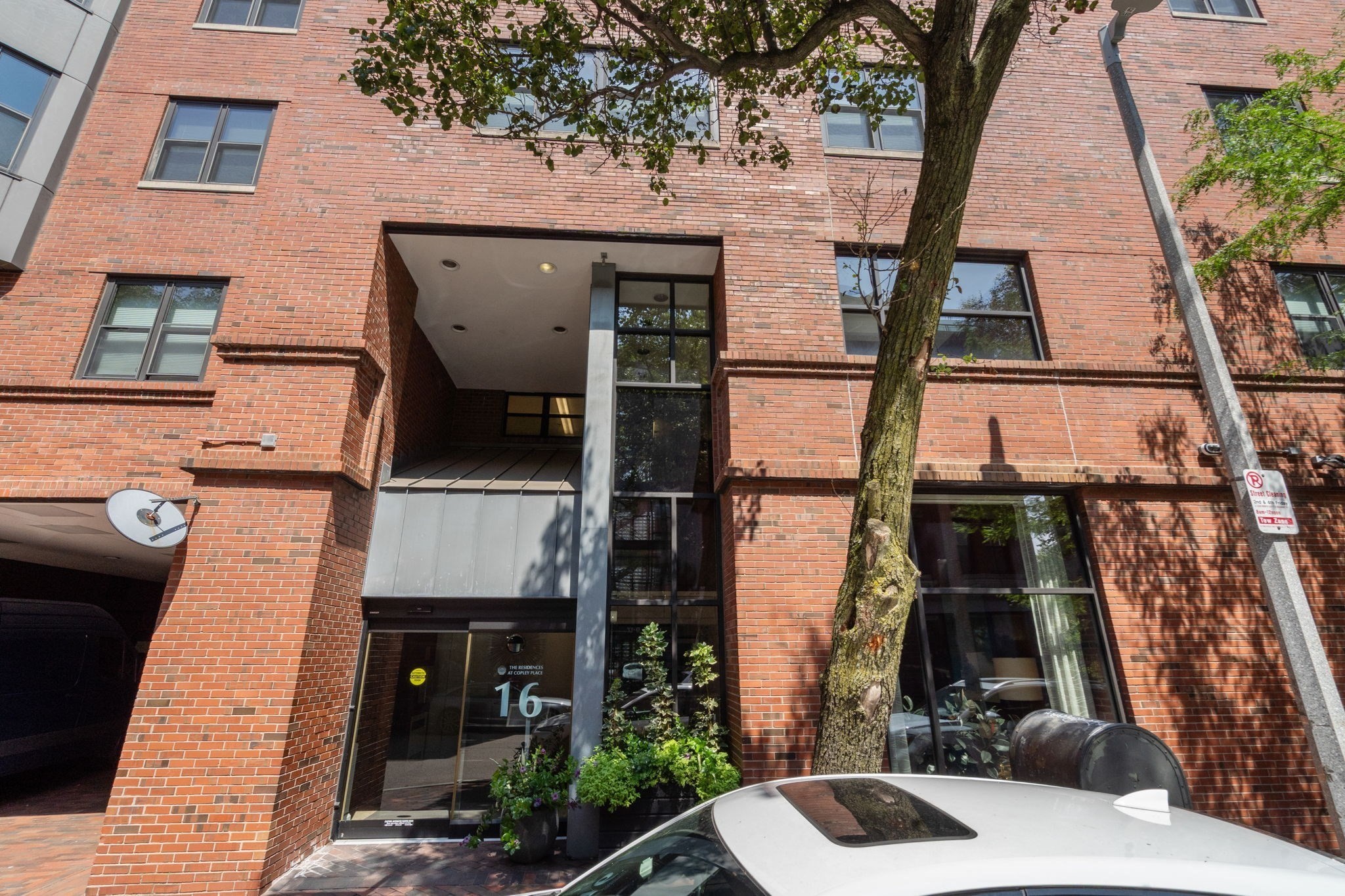 16 Harcourt # 5g Property Photo 32