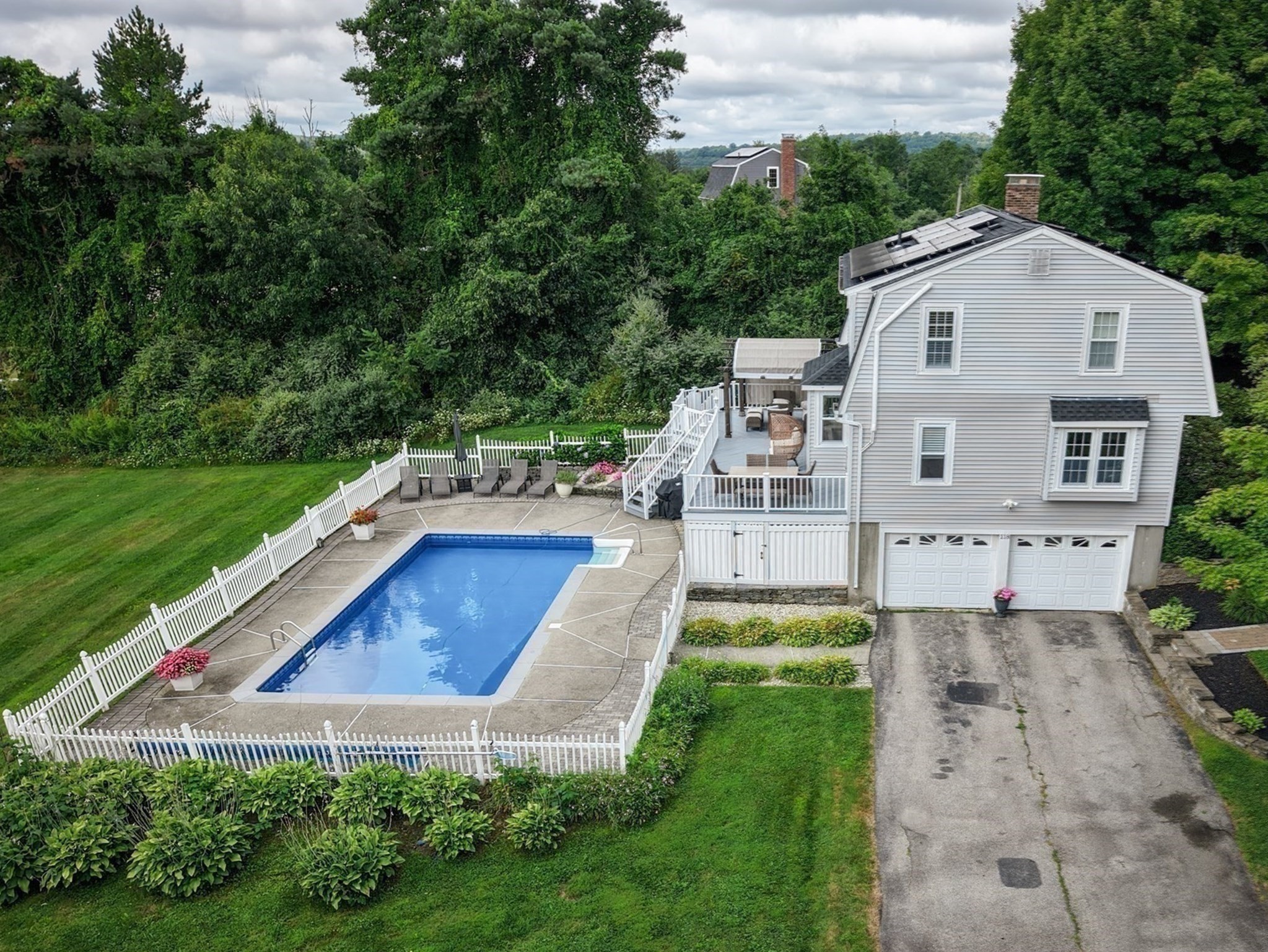 118 Mendon Rd Property Photo 29