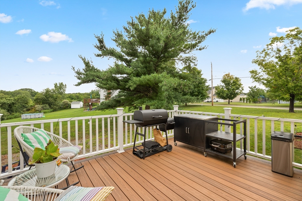 51 Shannon Way Property Photo 26
