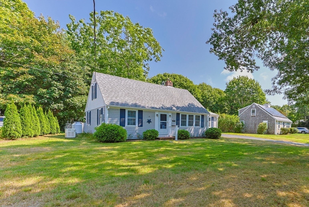 87 Vidal Ave Property Photo 2
