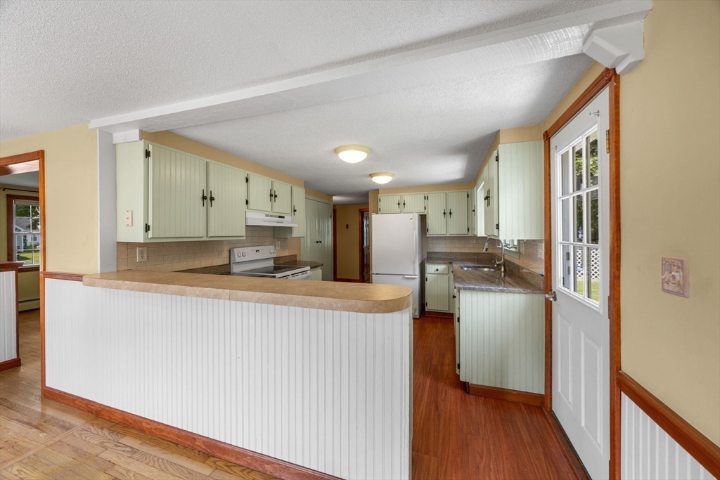 87 Vidal Ave Property Photo 11