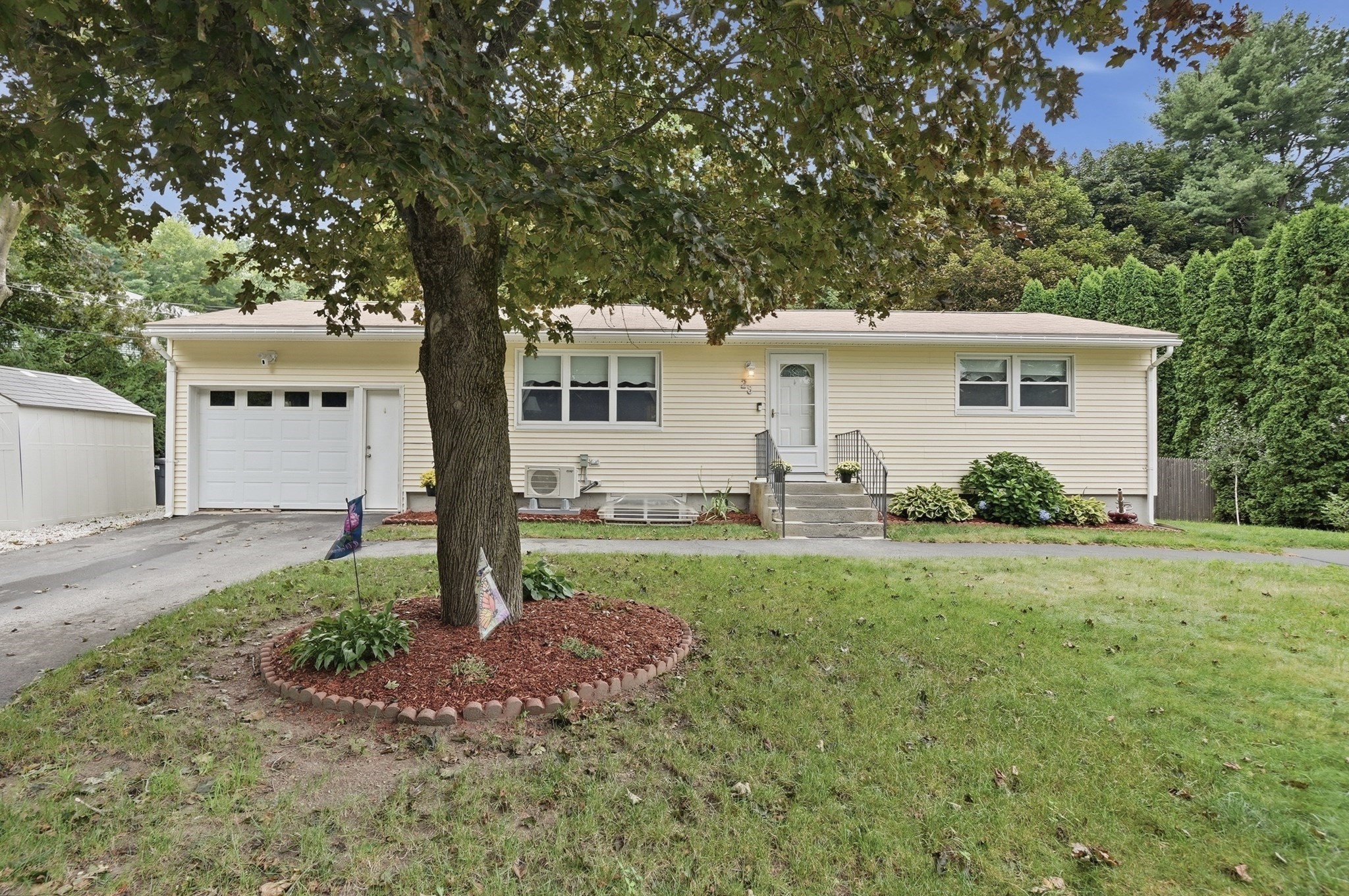 28 Cumberland Drive Property Photo 1