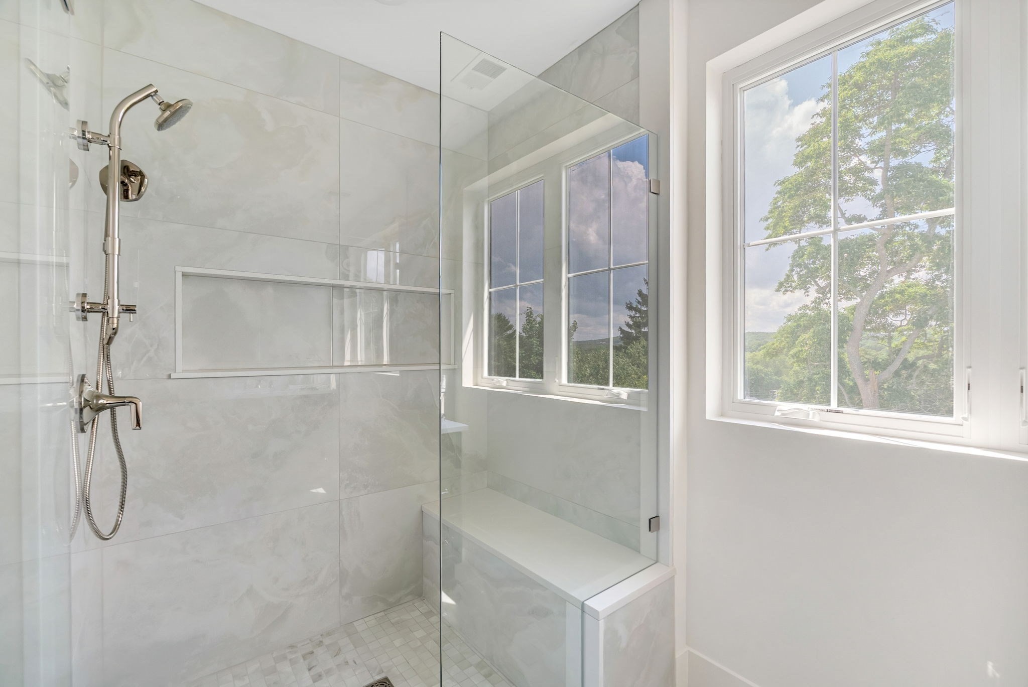 20 Crescent Road # 20 Property Photo 29