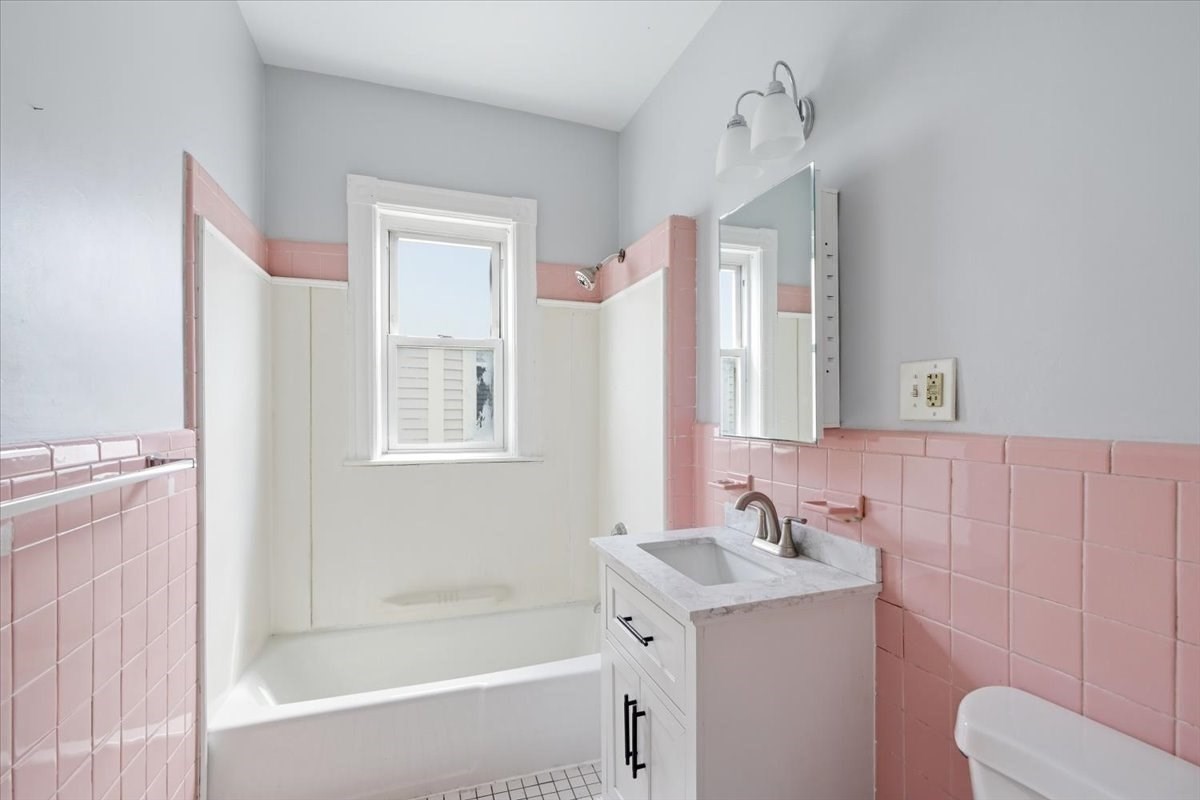 29 Mount Ida # 3 Property Photo 16