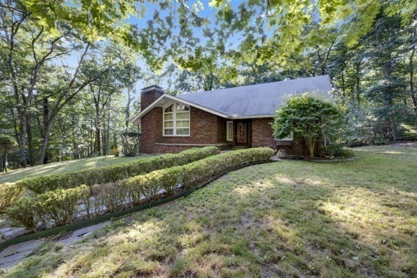 126 Upper Gore Rd Property Photo 1