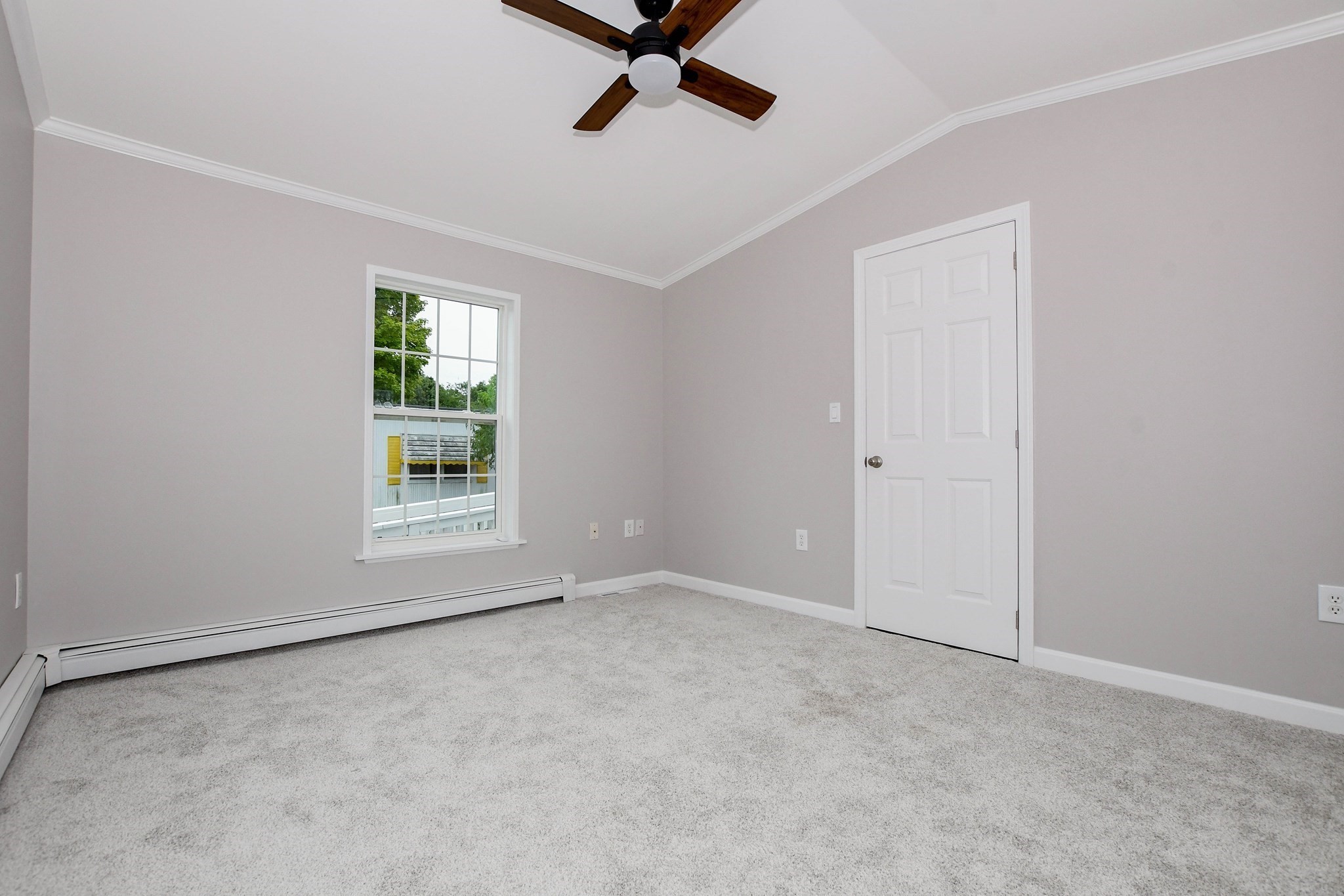 13 Madeline St Property Photo 9