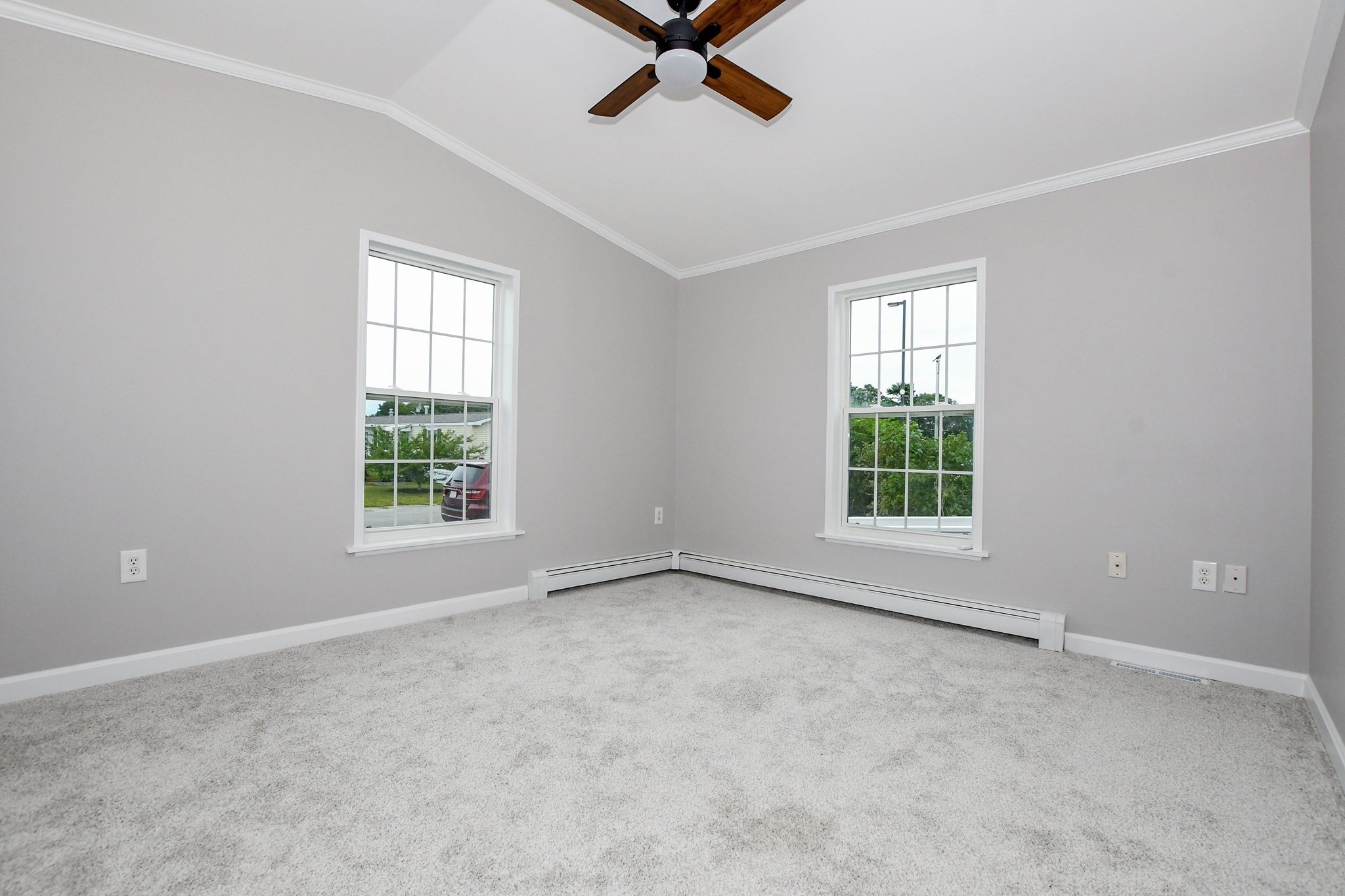 13 Madeline St Property Photo 10