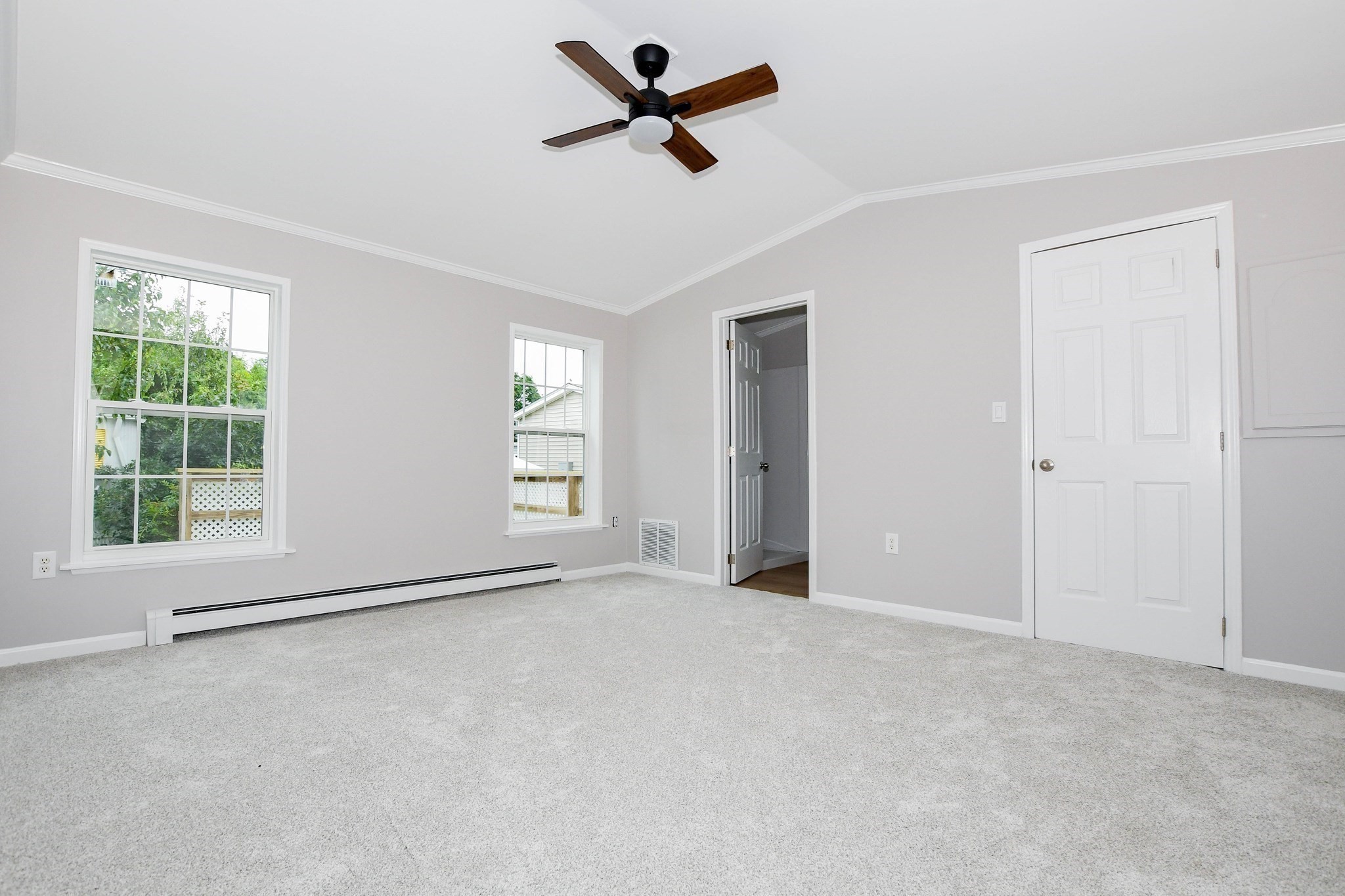 13 Madeline St Property Photo 23
