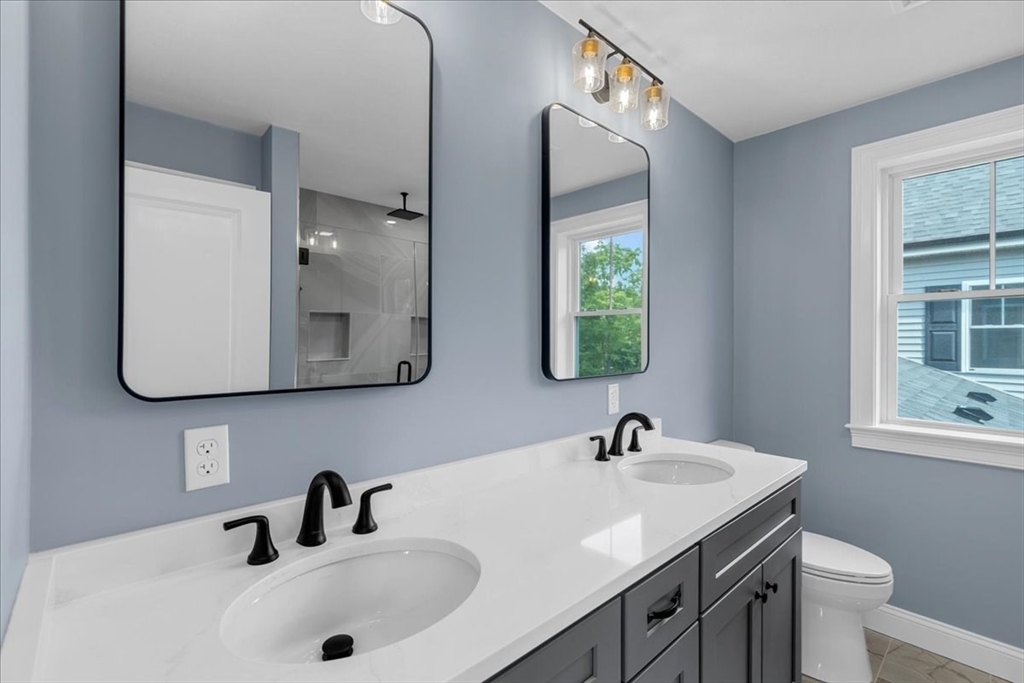 191 E Spring Street Property Photo 13