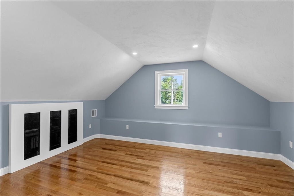 191 E Spring Street Property Photo 19
