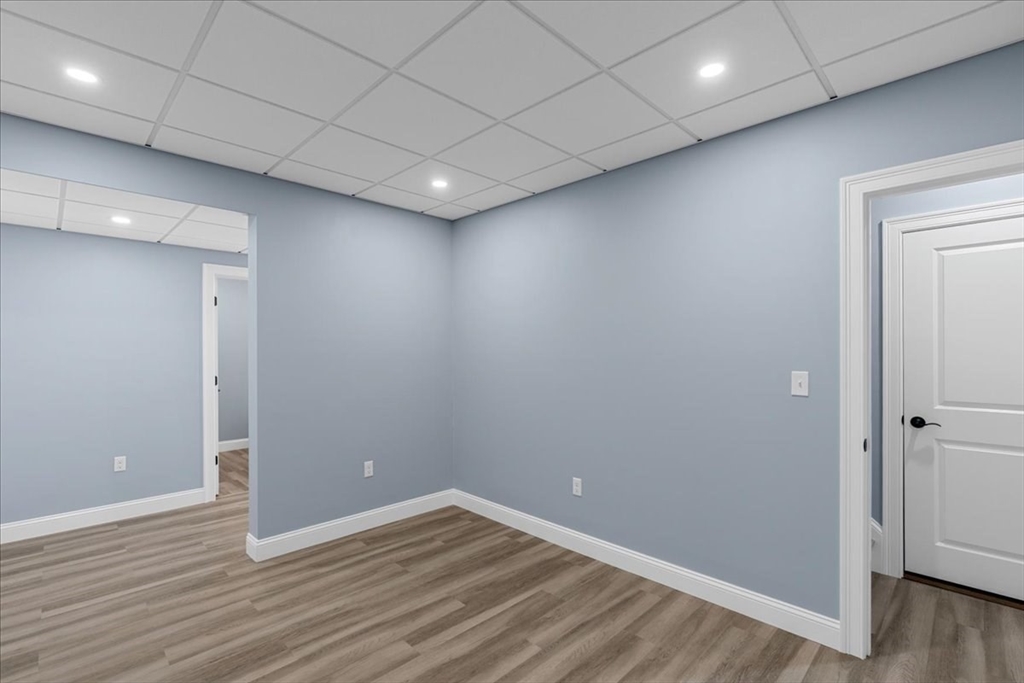 191 E Spring Street Property Photo 23