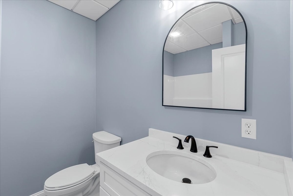 191 E Spring Street Property Photo 24