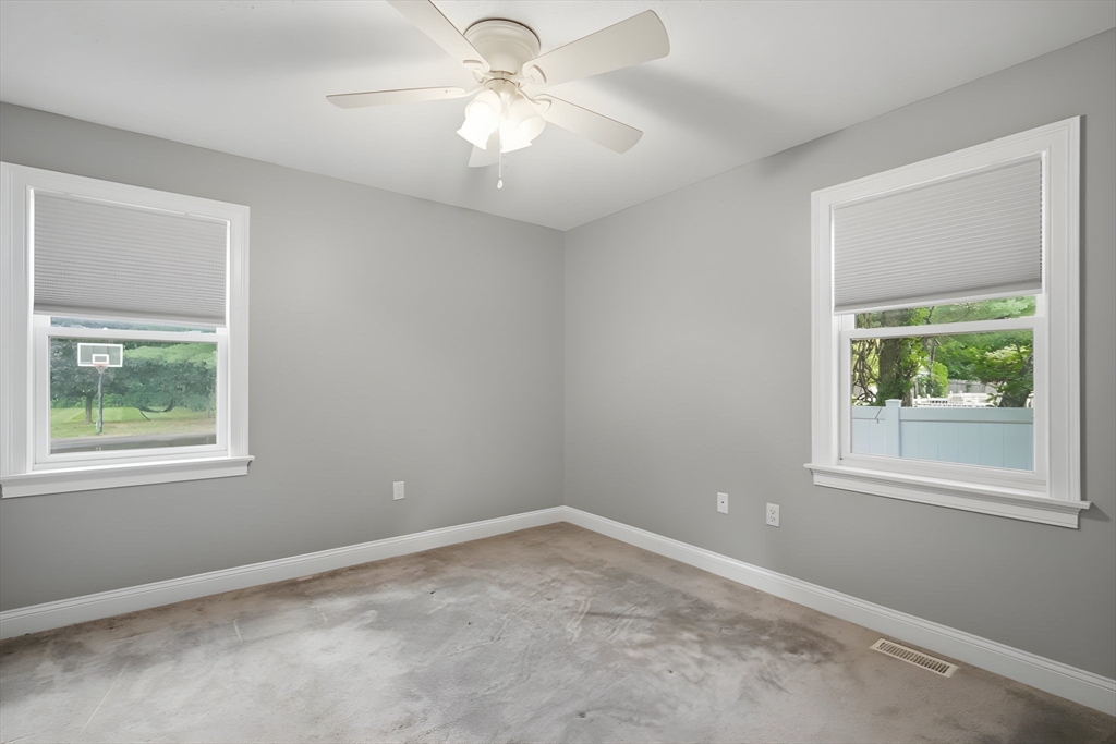 73 Meadowbrook Rd Property Photo 11