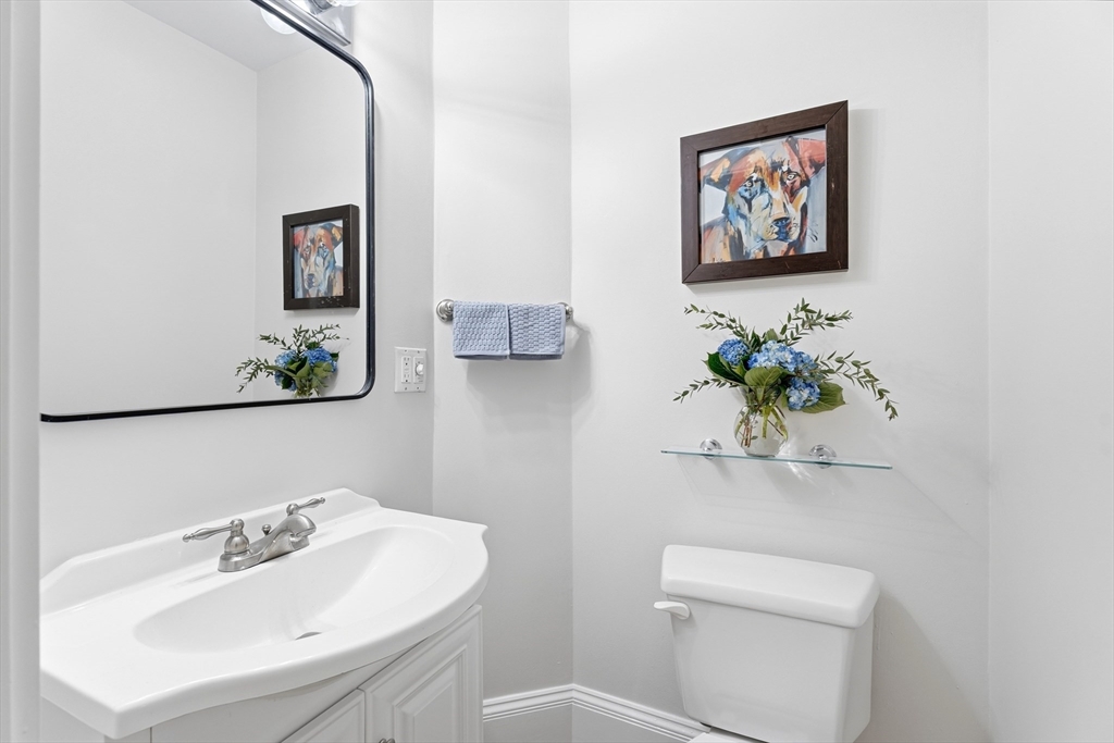 32-34 Ditson St # 2 Property Photo 16