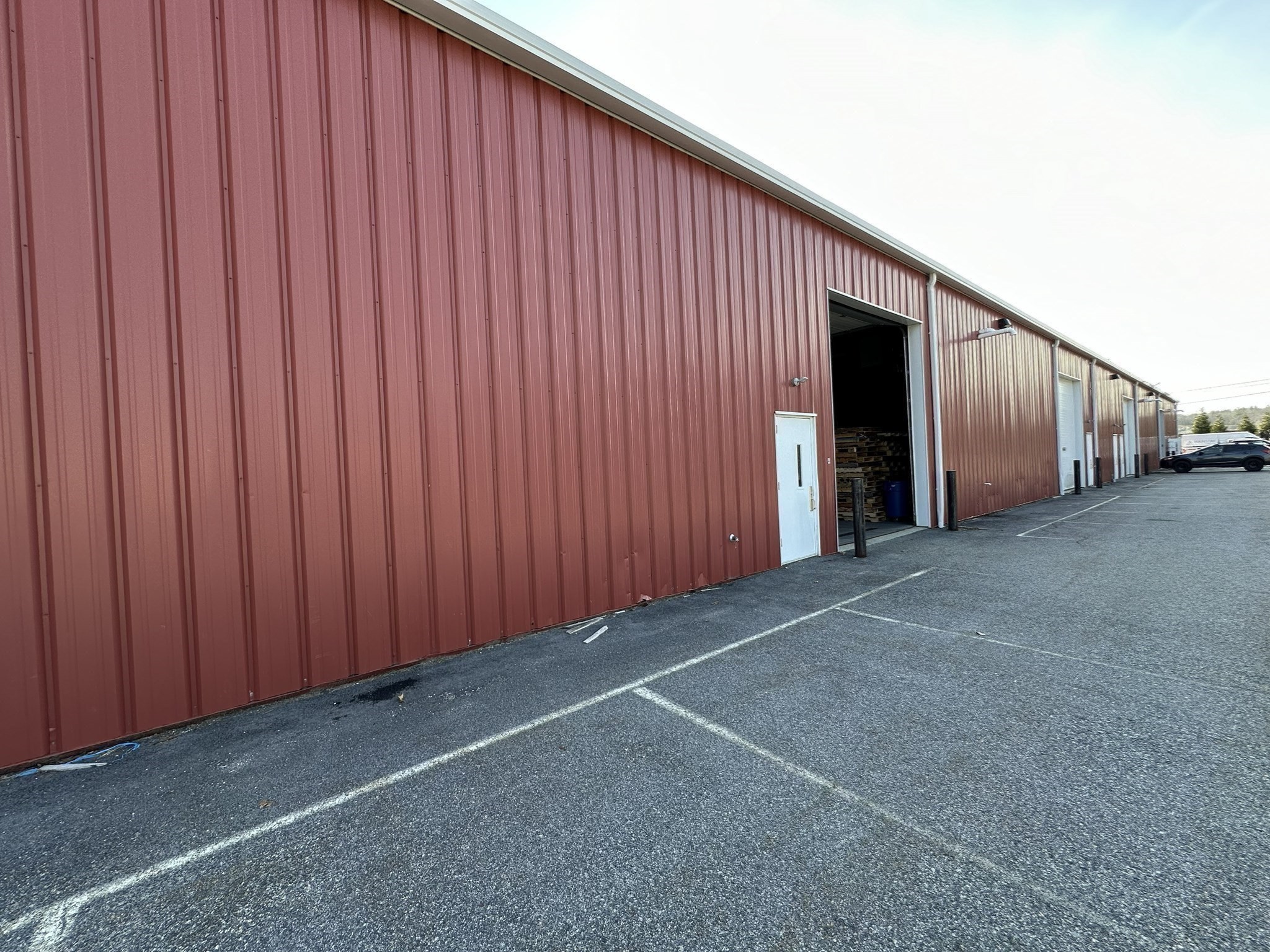 16 High Property Photo 4